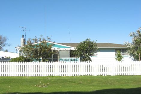 Photo of property in 15 Scott Street, Wairoa, 4108