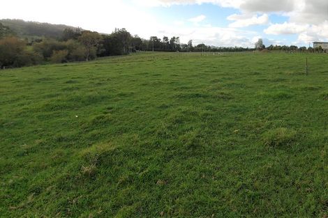 Photo of property in 750 Kaipara Coast Highway, Kaukapakapa, 0871