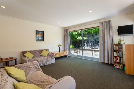 Photo of property in 40a Remarkables Crescent, Frankton, Queenstown, 9300