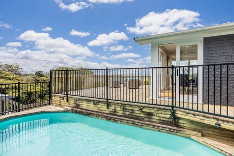 Photo of property in 2a Hoskins Avenue, Hillsborough, Auckland, 1042