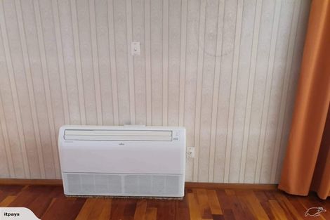 Photo of property in 8 Ruru Crescent, Heretaunga, Upper Hutt, 5018