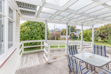 Photo of property in 21 Carlisle Street, Levin, 5510