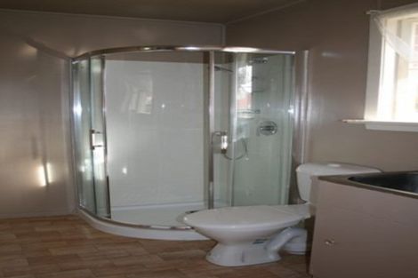 Photo of property in 12 Solway Avenue, Ilam, Christchurch, 8041