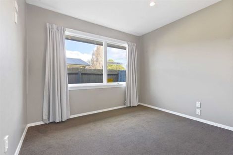 Photo of property in 130 Grimseys Road, Redwood, Christchurch, 8051