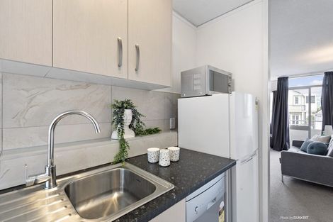 Photo of property in Melksham Towers, 102/131 Brougham Street, Mount Victoria, Wellington, 6011