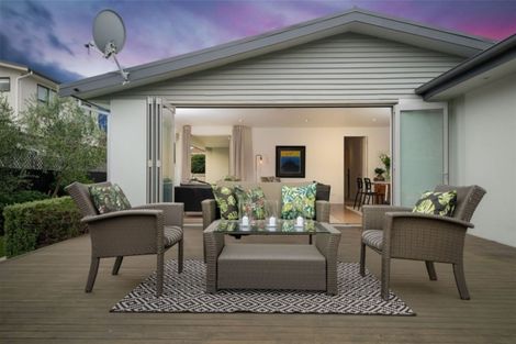 Photo of property in 23 Celia Street, Redcliffs, Christchurch, 8081