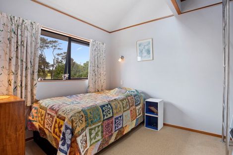 Photo of property in 28 Owen Place, Omokoroa, 3114