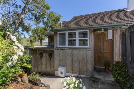 Photo of property in 8 Parsons Street, Vogeltown, New Plymouth, 4310