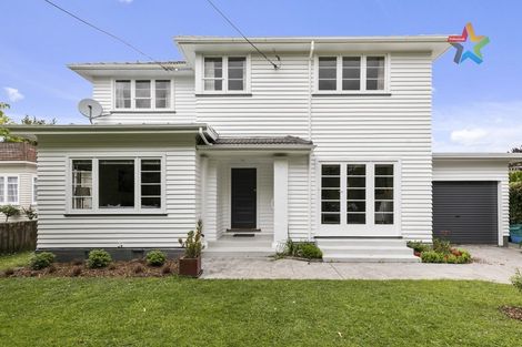 Photo of property in 28 Marina Grove, Hutt Central, Lower Hutt, 5010