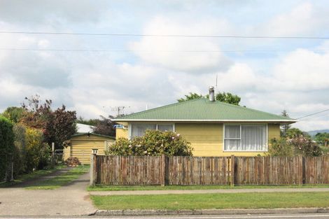 Photo of property in 55 Kawaha Point Road, Kawaha Point, Rotorua, 3010