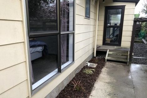 Photo of property in 40a Pencarrow Street, Highbury, Palmerston North, 4412