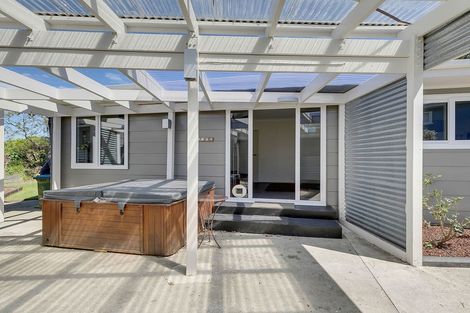 Photo of property in 32 Sea Vista Drive, Pukerua Bay, 5026