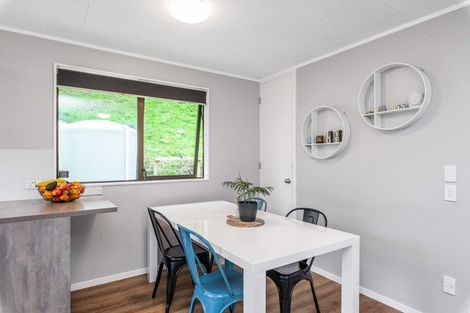 Photo of property in 37 Ruahine Street, Paraparaumu, 5032