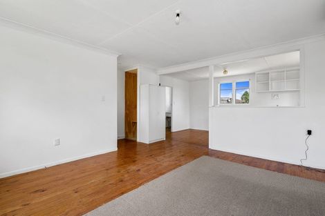 Photo of property in 243 Balmoral Drive, Tokoroa, 3420
