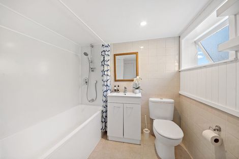 Photo of property in 80 Glendale Road, Glen Eden, Auckland, 0602