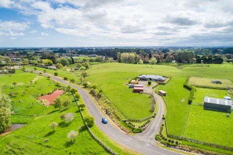 Photo of property in 31 Briarwood Road, Kelvin Grove, Palmerston North, 4470
