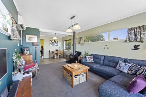 Photo of property in 24 Acacia Avenue, Maungaraki, Lower Hutt, 5010