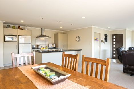 Photo of property in 150 Darraghs Road, Brookfield, Tauranga, 3110