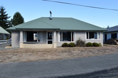 Photo of property in 19 Braemar Place, Twizel, 7901