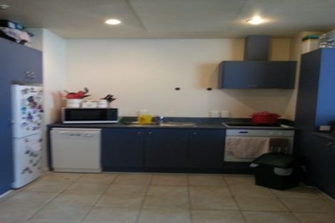 Photo of property in Terrace Tower Apartments, 10b/126 The Terrace, Wellington Central, Wellington, 6011