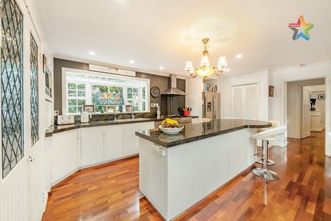 Photo of property in 7 Hinau Street, Woburn, Lower Hutt, 5010