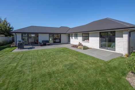 Photo of property in 12b Watkins Drive, Rangiora, 7400