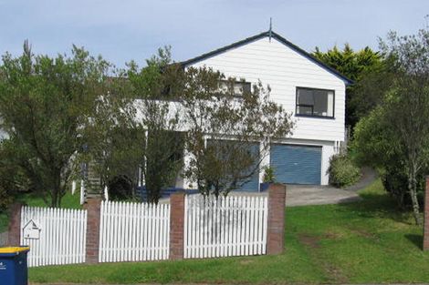 Photo of property in 14 Clearview Heights, Ranui, Auckland, 0612