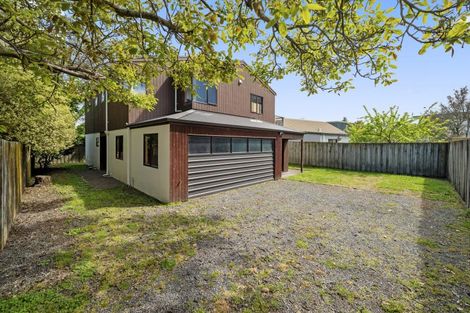 Photo of property in 2/11 Kereru Street, Two Mile Bay, Taupo, 3330