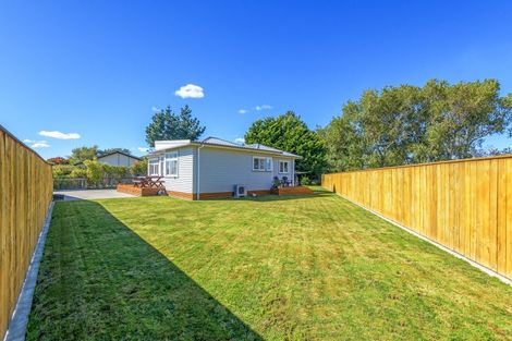 Photo of property in 8 Walton Street, Bulls, 4818