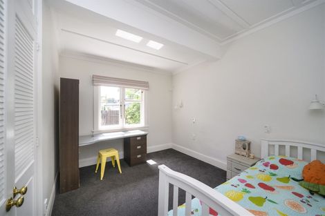 Photo of property in 42 Te Awe Awe Street, Hokowhitu, Palmerston North, 4410