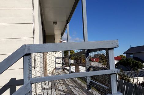 Photo of property in 9a Mossburn Grove, Kelson, Lower Hutt, 5010