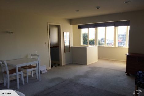 Photo of property in 28 Talavera Terrace, Kelburn, Wellington, 6012