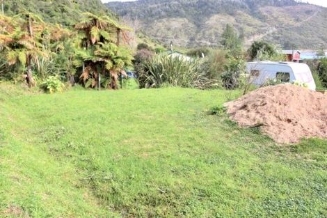 Photo of property in 18 Horncastle Crescent, Little Wanganui, Karamea, 7893