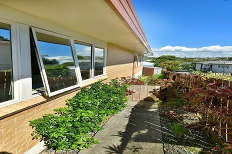 Photo of property in 1/840 Whangaparaoa Road, Manly, Whangaparaoa, 0930