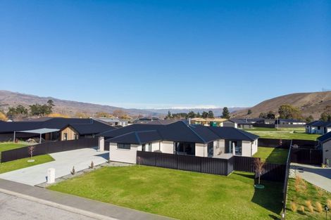 Photo of property in 5 Hatters Lane, Mount Pisa, Cromwell, 9383