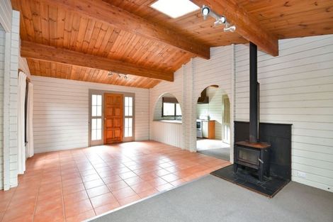 Photo of property in 24a Fairway Avenue, Red Beach, 0932