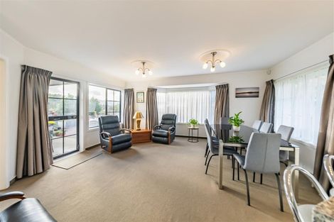 Photo of property in 21 Marlborough Street, Silverstream, Upper Hutt, 5019