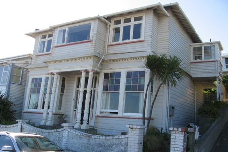 Photo of property in 18 Mcfarlane Street, Mount Victoria, Wellington, 6011
