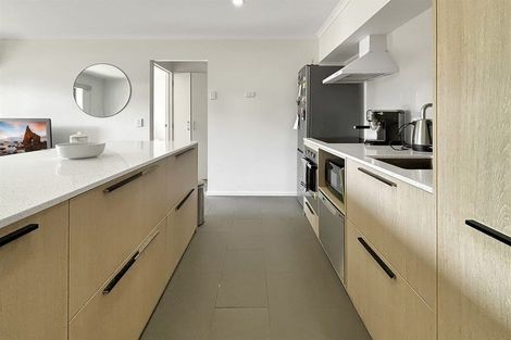 Photo of property in Salisbury Park, 7/226g Salisbury Street, Christchurch Central, Christchurch, 8013