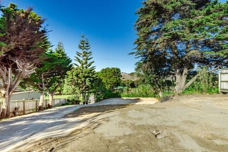 Photo of property in 25 William Street, Waikanae Beach, Waikanae, 5036