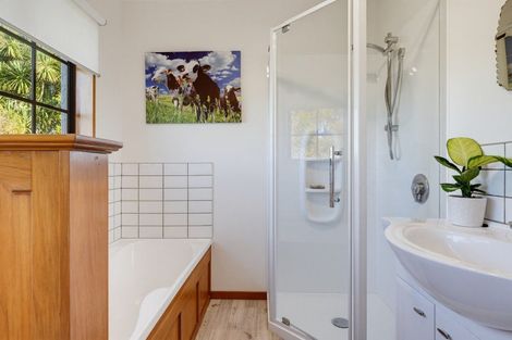 Photo of property in 102 Lewis Road, View Hill, Oxford, 7495