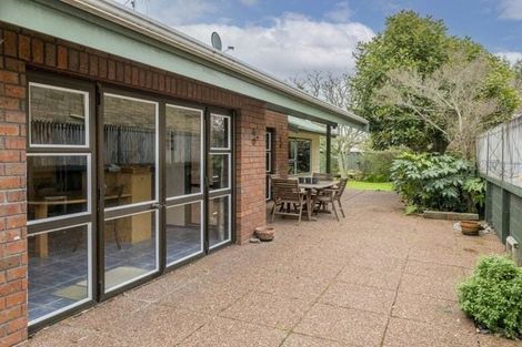 Photo of property in 16 Regal Street, Levin, 5510