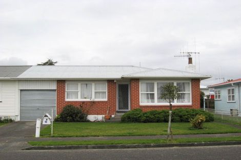 Photo of property in 34 Rugby Street, Levin, 5510