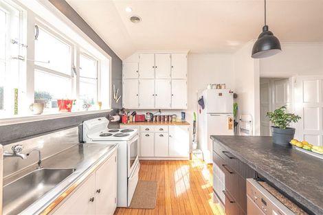 Photo of property in 2 Richmond Street, Whanganui East, Whanganui, 4500