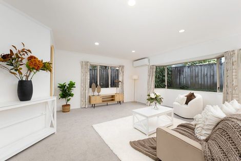 Photo of property in 17a Tirimoana Road, Te Atatu South, Auckland, 0602