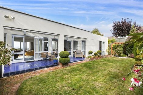 Photo of property in 56-58 Drivers Road, Maori Hill, Dunedin, 9010