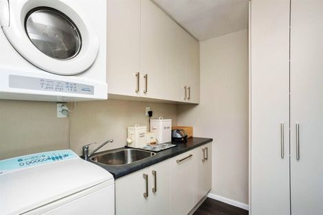 Photo of property in 25 Ambleside Drive, Burnside, Christchurch, 8053