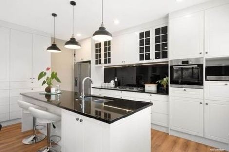 Photo of property in 11 Parkview Drive, Gulf Harbour, Whangaparaoa, 0930