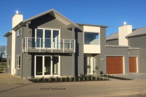 Photo of property in 10 Tucker Close, Leamington, Cambridge, 3432