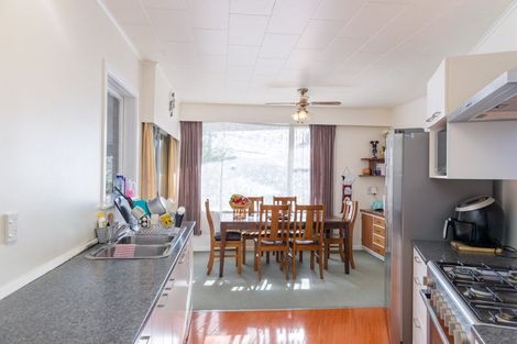 Photo of property in 41 Aorangi Road, Paraparaumu, 5032